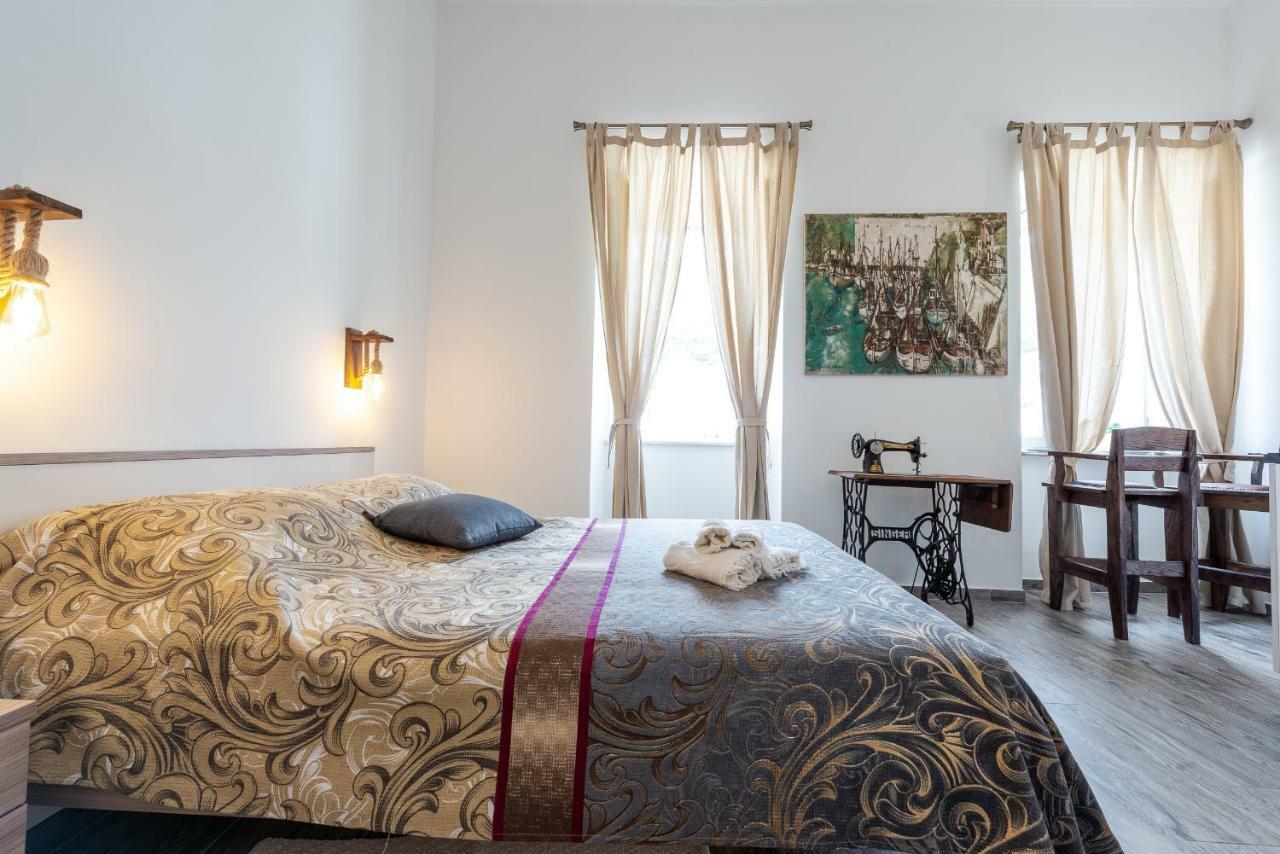 Brand New With Old Port View- Mala Vrata * Dubrovnik