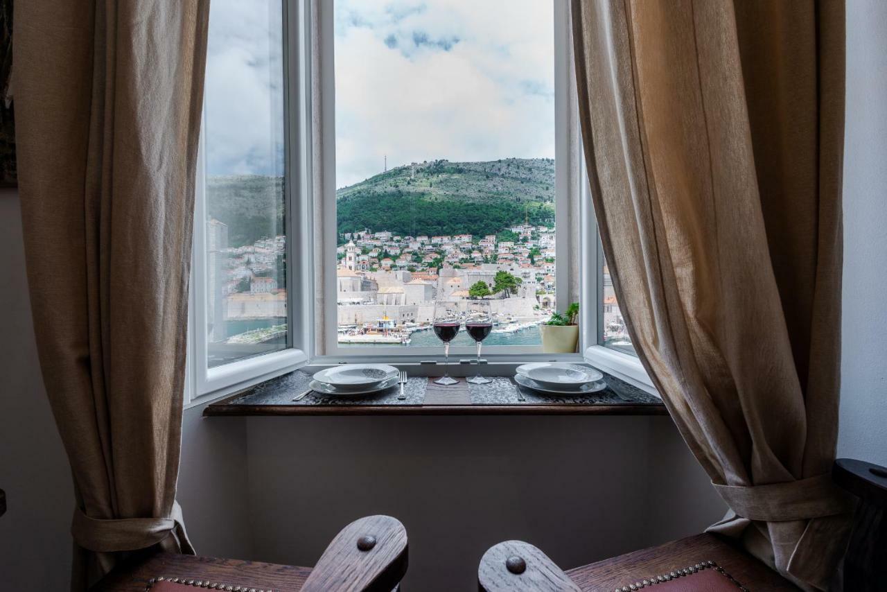 Brand New With Old Port View- Mala Vrata Apartment